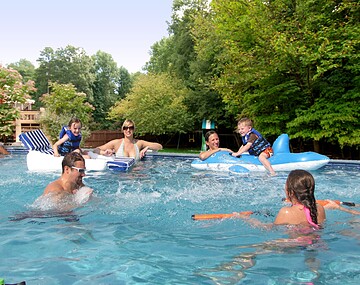 Kids Playing in Pool in St. Louis 